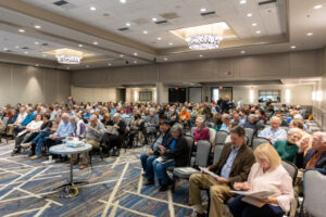 Crowd at Ed Slott